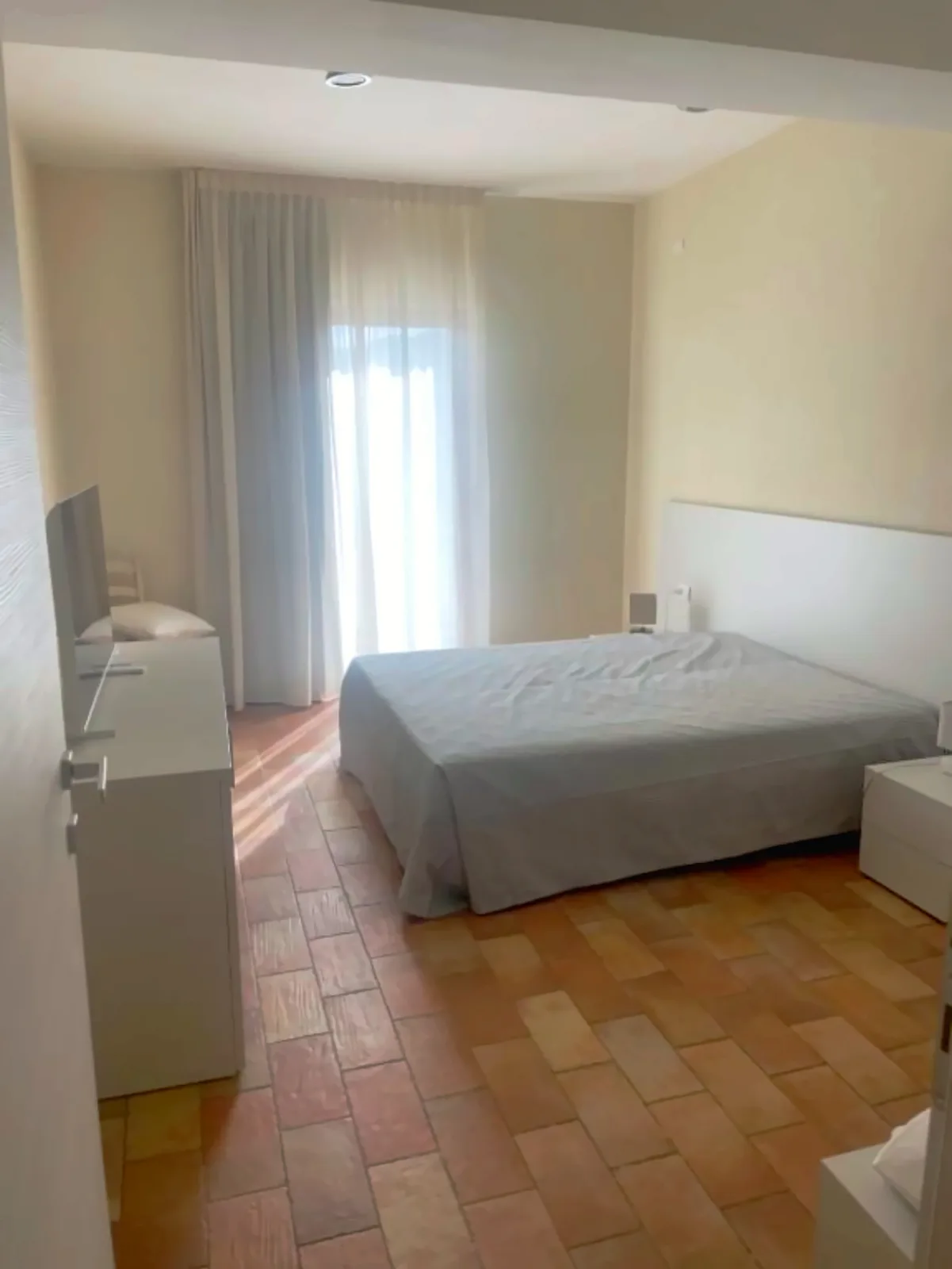 Camera Bellavista 23 con letto matrimoniale e portafinestra, Bellavista Rooms Villasimius